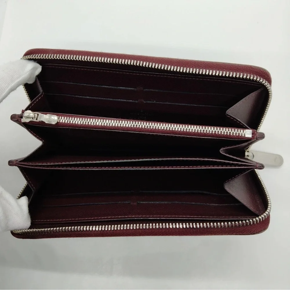 Louis Vuitton Bordeaux Epi Long Brown Wallet